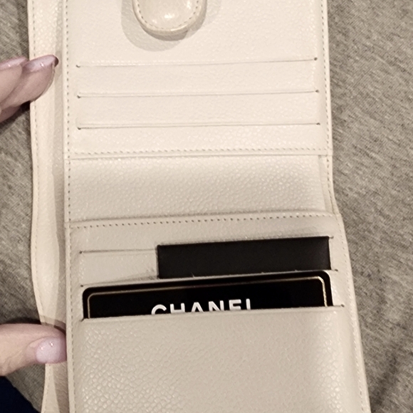 Chanel wallet - Picture 3 of 7